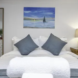 Apartment Upper Rock, Brighton